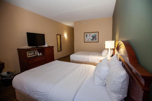 Baymont by Wyndham Knoxville/Cedar Bluff image 11